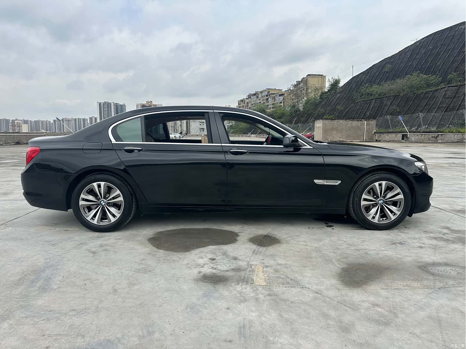 BMW 7 Series, 2011 все фото