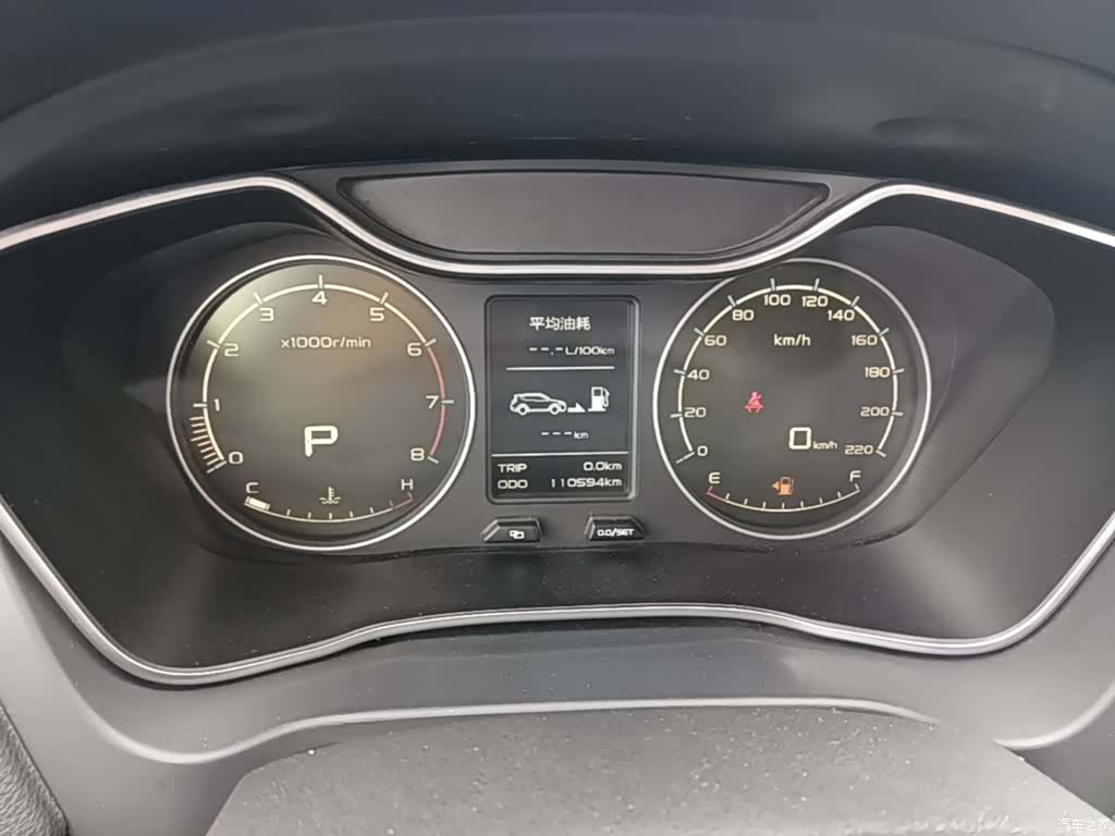 Geely X6, 2016 12