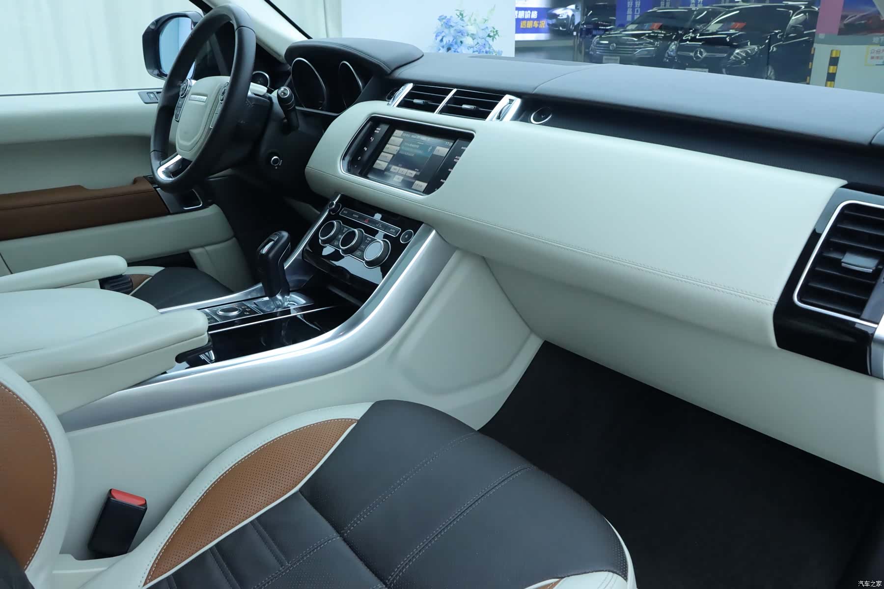 Land Rover Range Rover, 2014 9