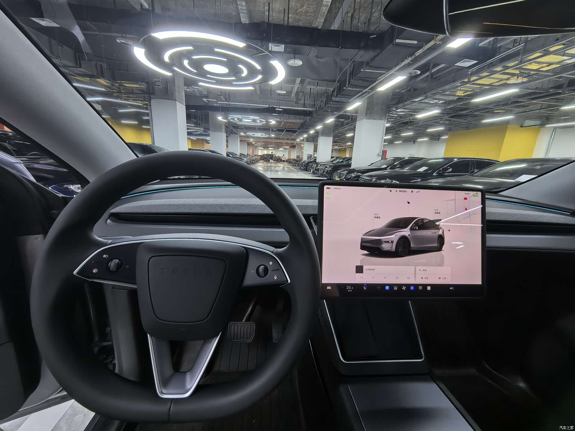 Tesla Model Y, 2025 6