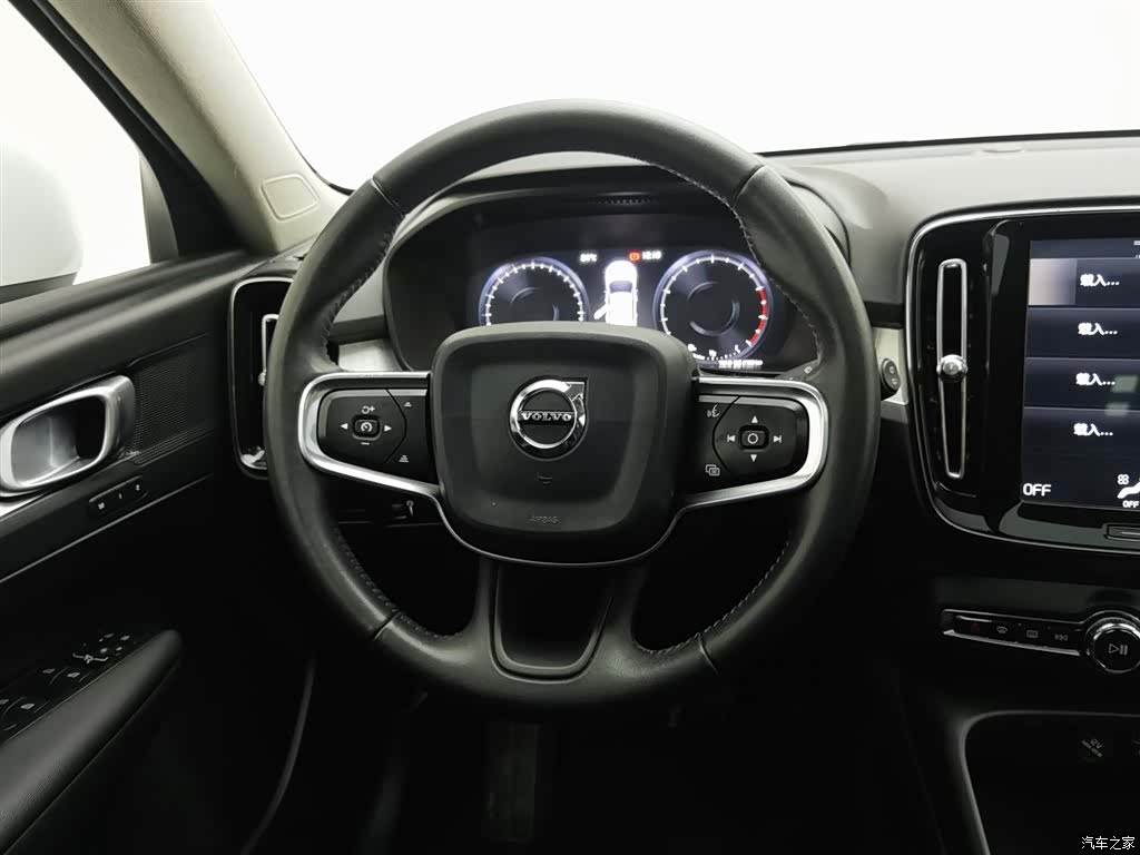 Volvo XC40, 2019 11