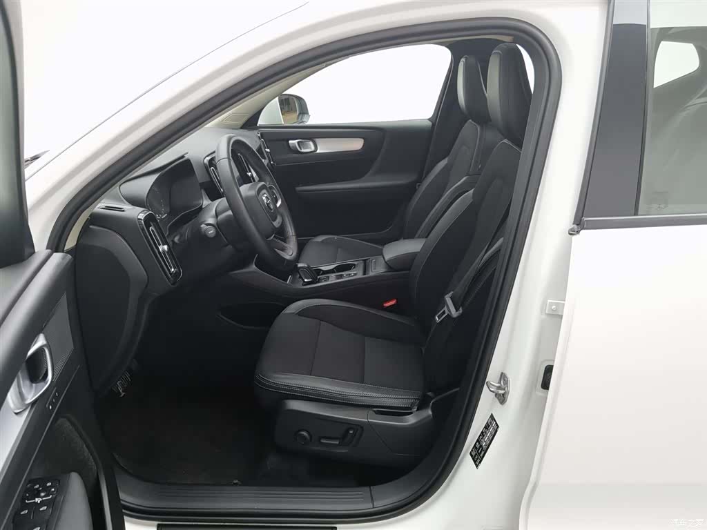 Volvo XC40, 2019 10