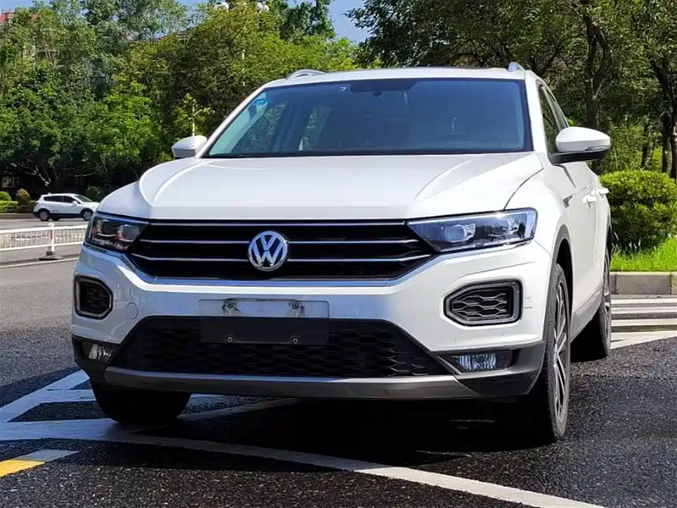 Volkswagen T-ROC exploring Songs