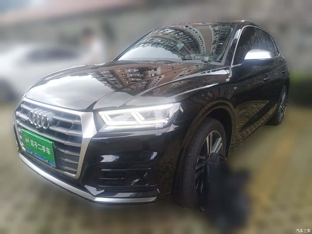 Audi Q5L, 2020 1