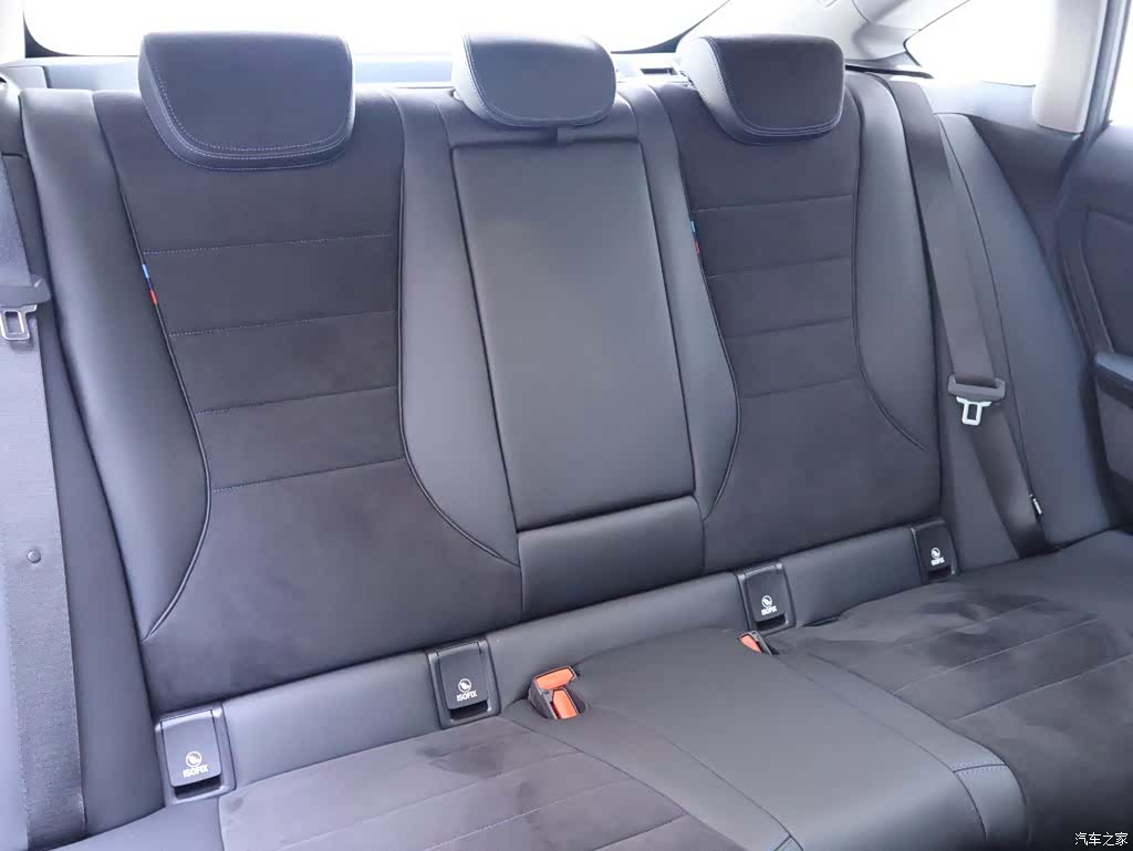 BMW 2 Series, 2025 23