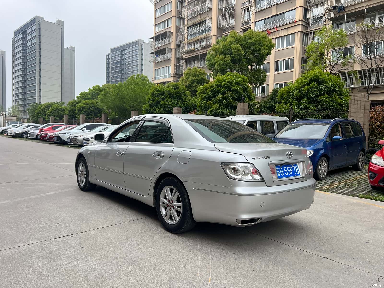 Toyota 2.5V, 2007 3