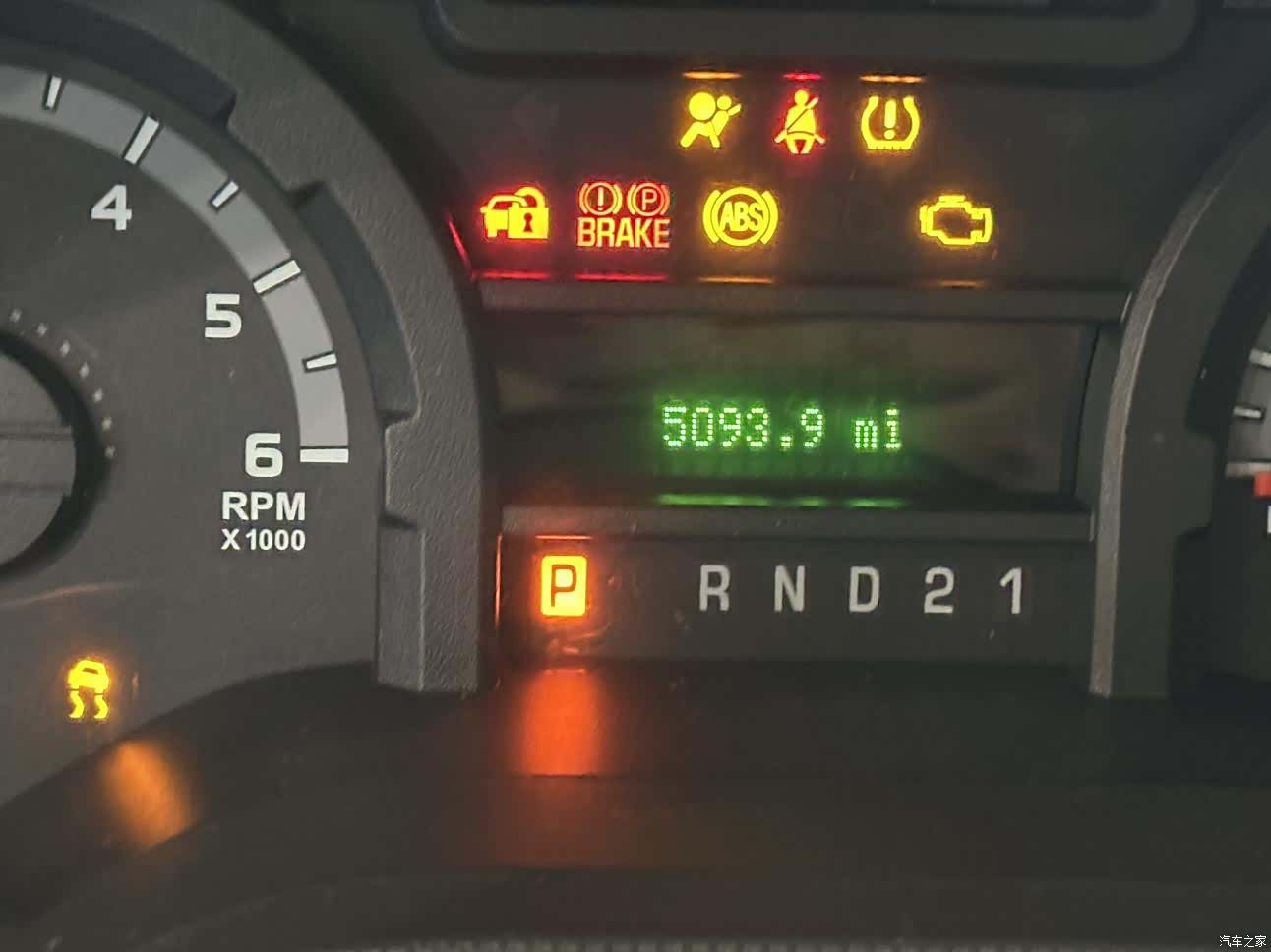 Ford E350, 2012 6