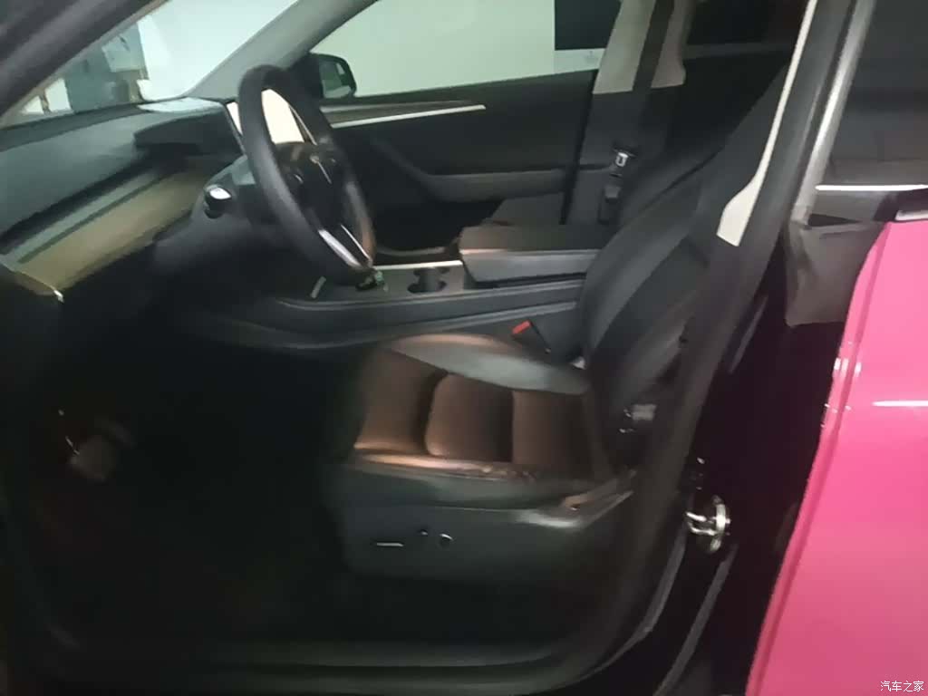 Tesla Model Y, 2021 15