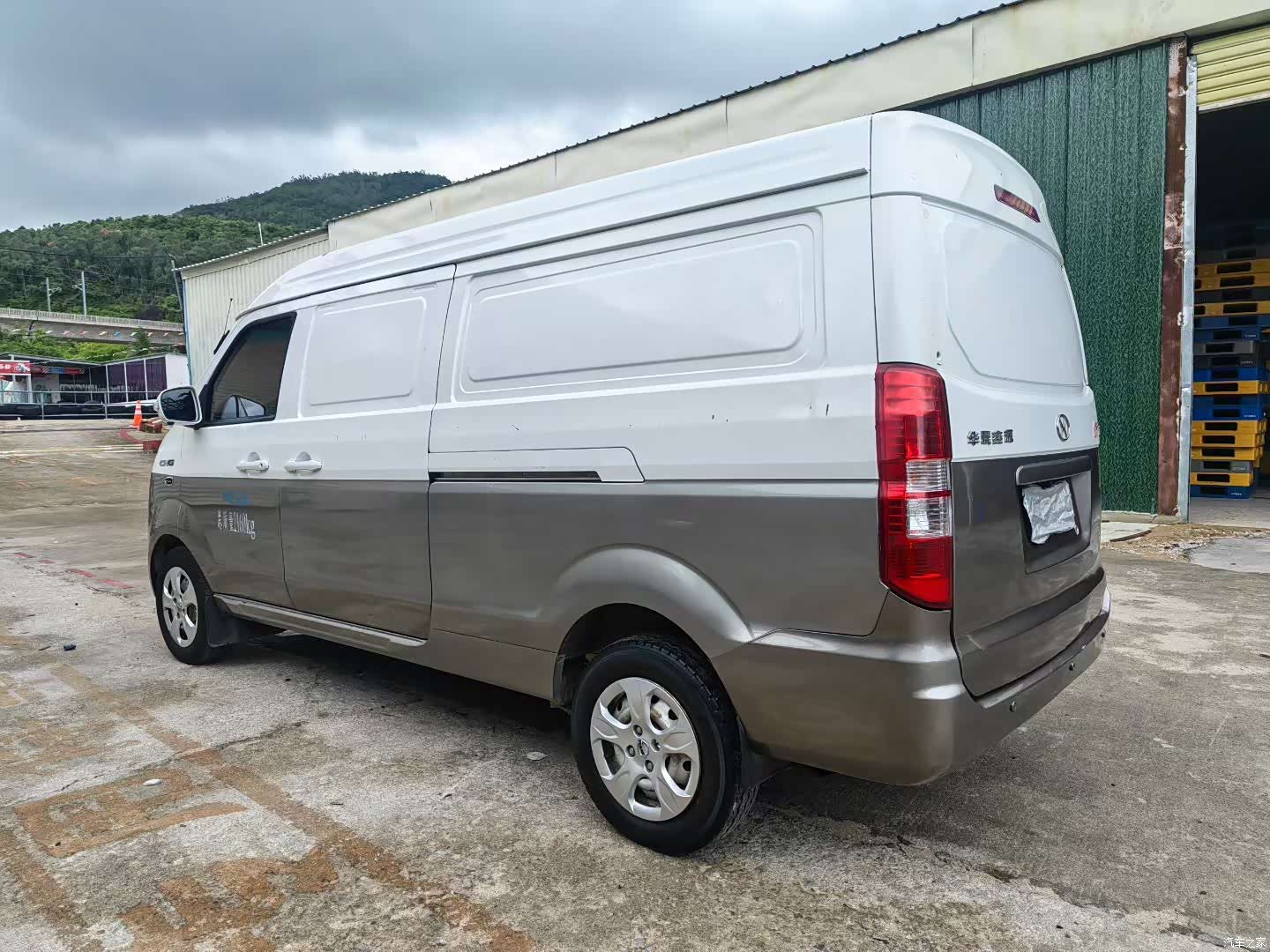 XinYuanQiChe HiAce, 2019 4
