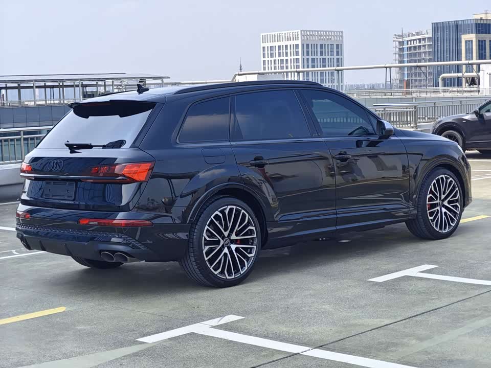 Audi SQ7