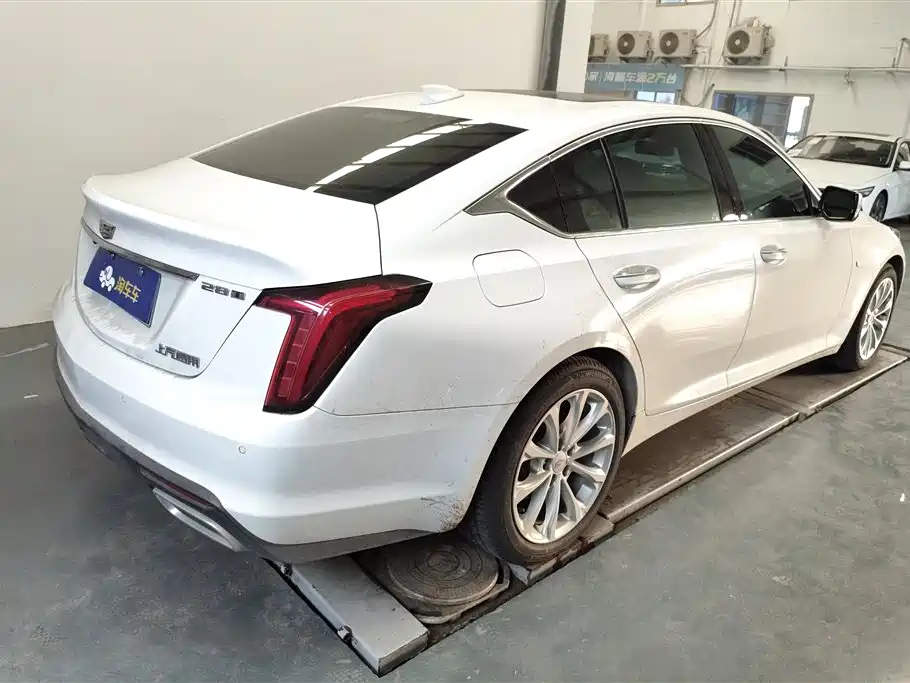 Cadillac CT5