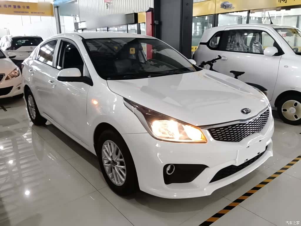 Kia K2, 2017 4