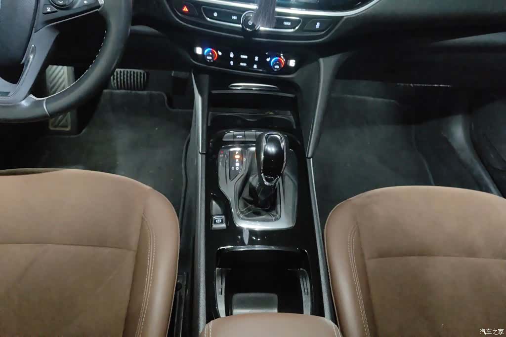Buick Regal, 2019 16