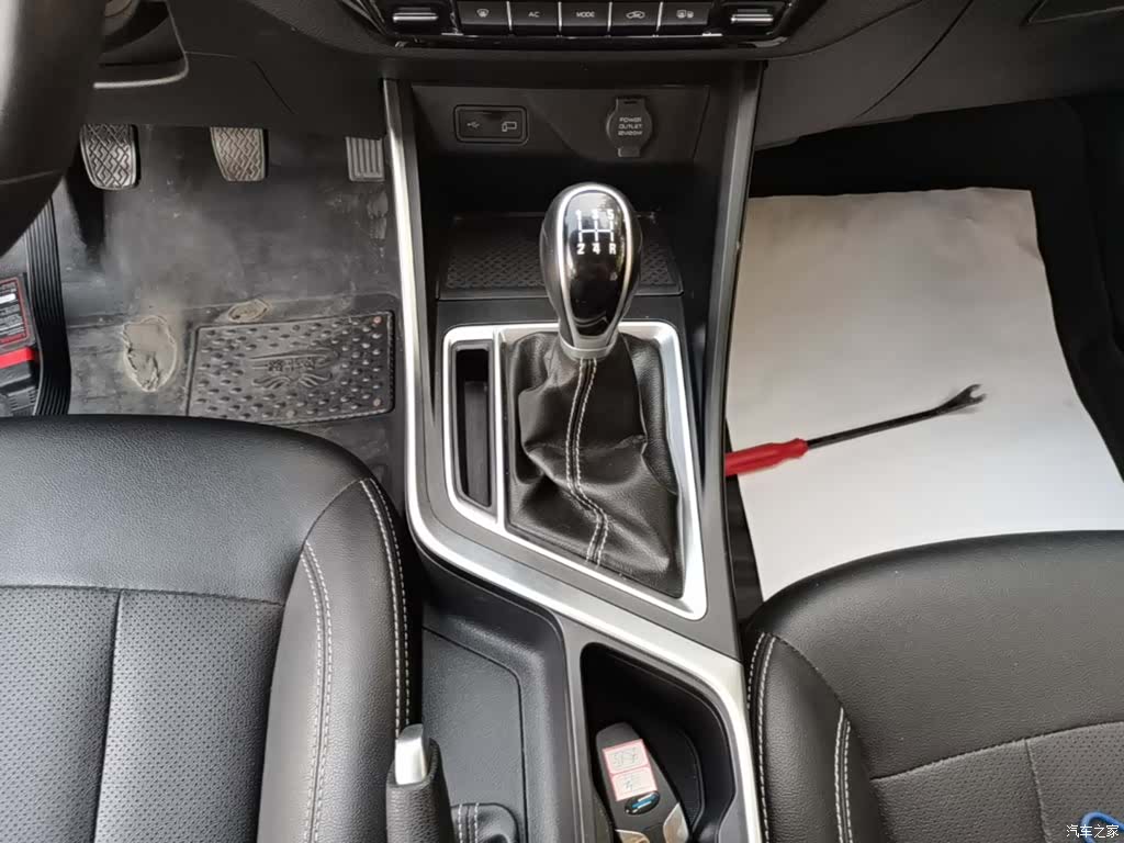 Geely X3, 2020 14