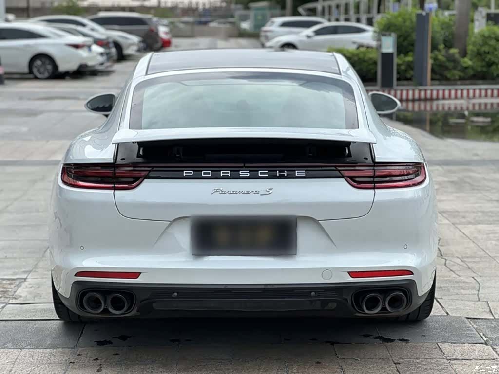 Porsche Panamera, 2018 7