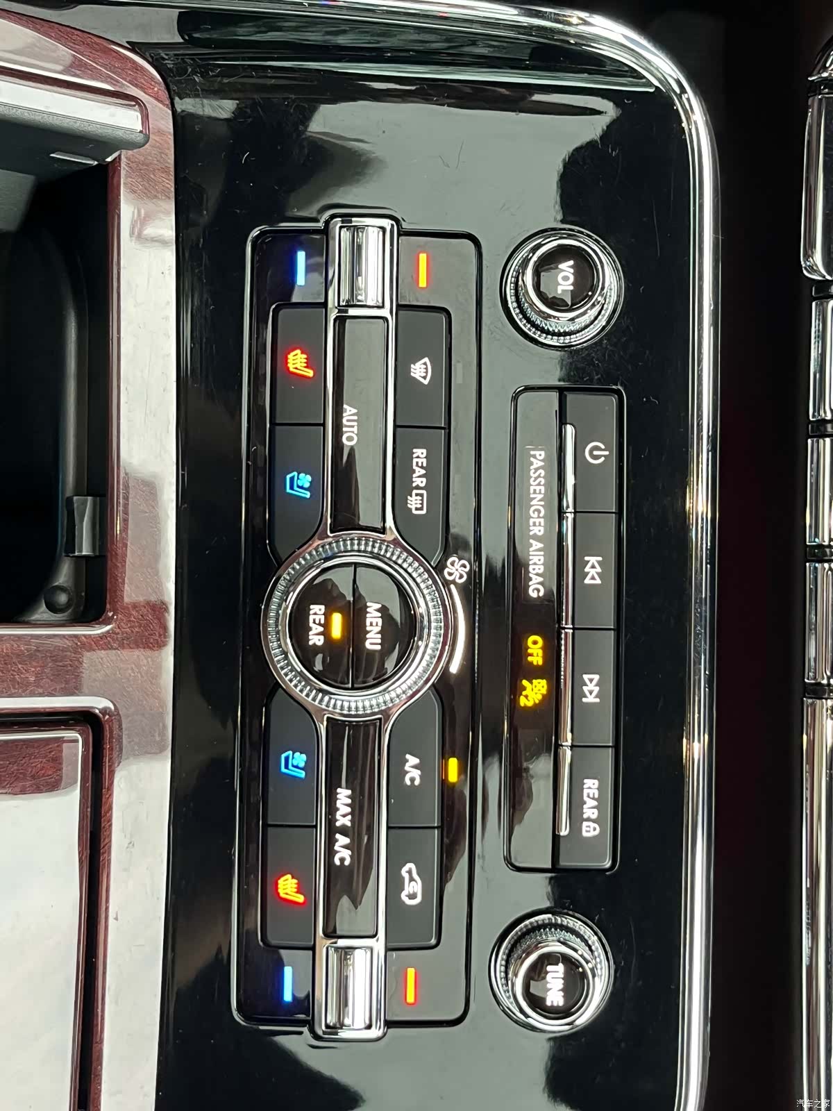 Lincoln Navigator, 2021 18