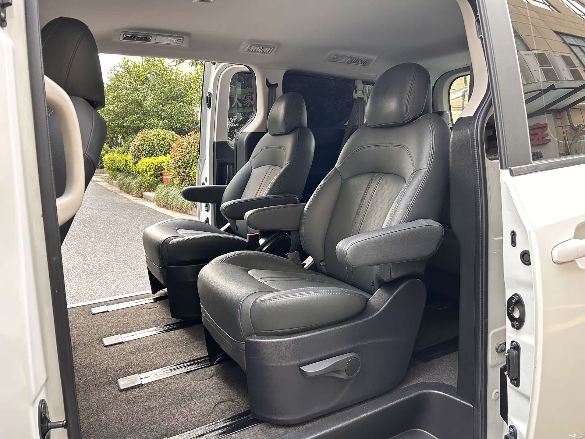 Maxus G10, 2021 8