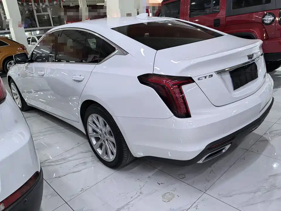 Cadillac CT5