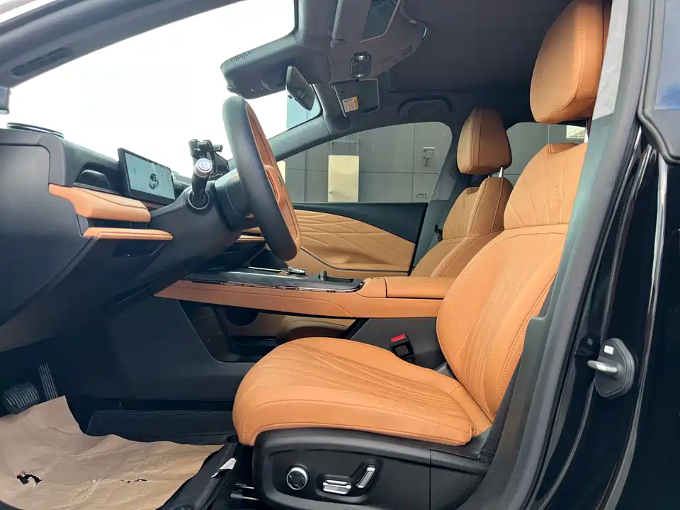 Geely Galaxy Galaxy Sparkle 8