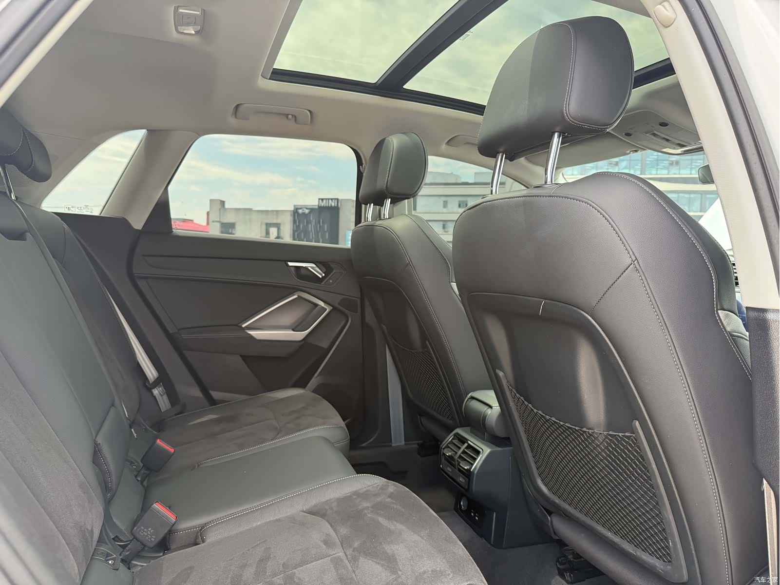 Audi Q3, 2022 18