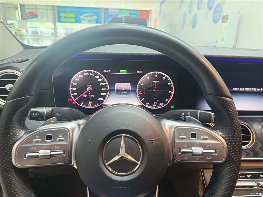 Mercedes-Benz E-Class, 2019 12