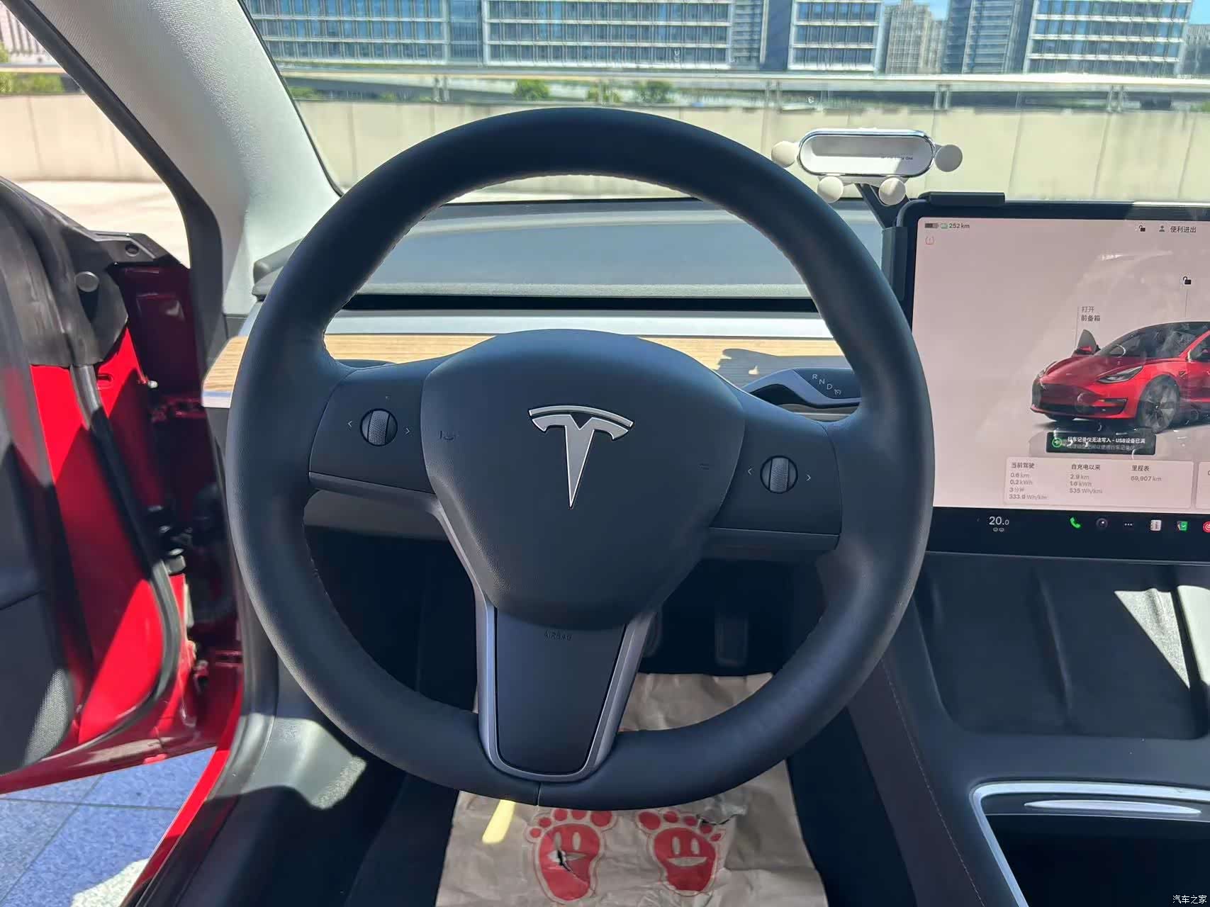 Tesla Model 3, 2022 15