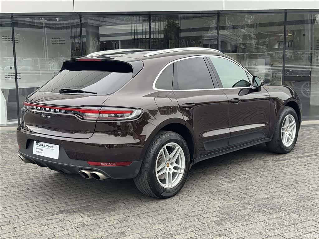 Porsche Macan, 2020 3