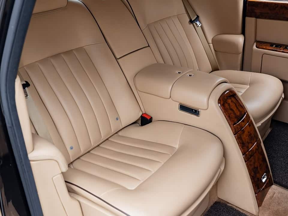 Rolls-Royce Phantom