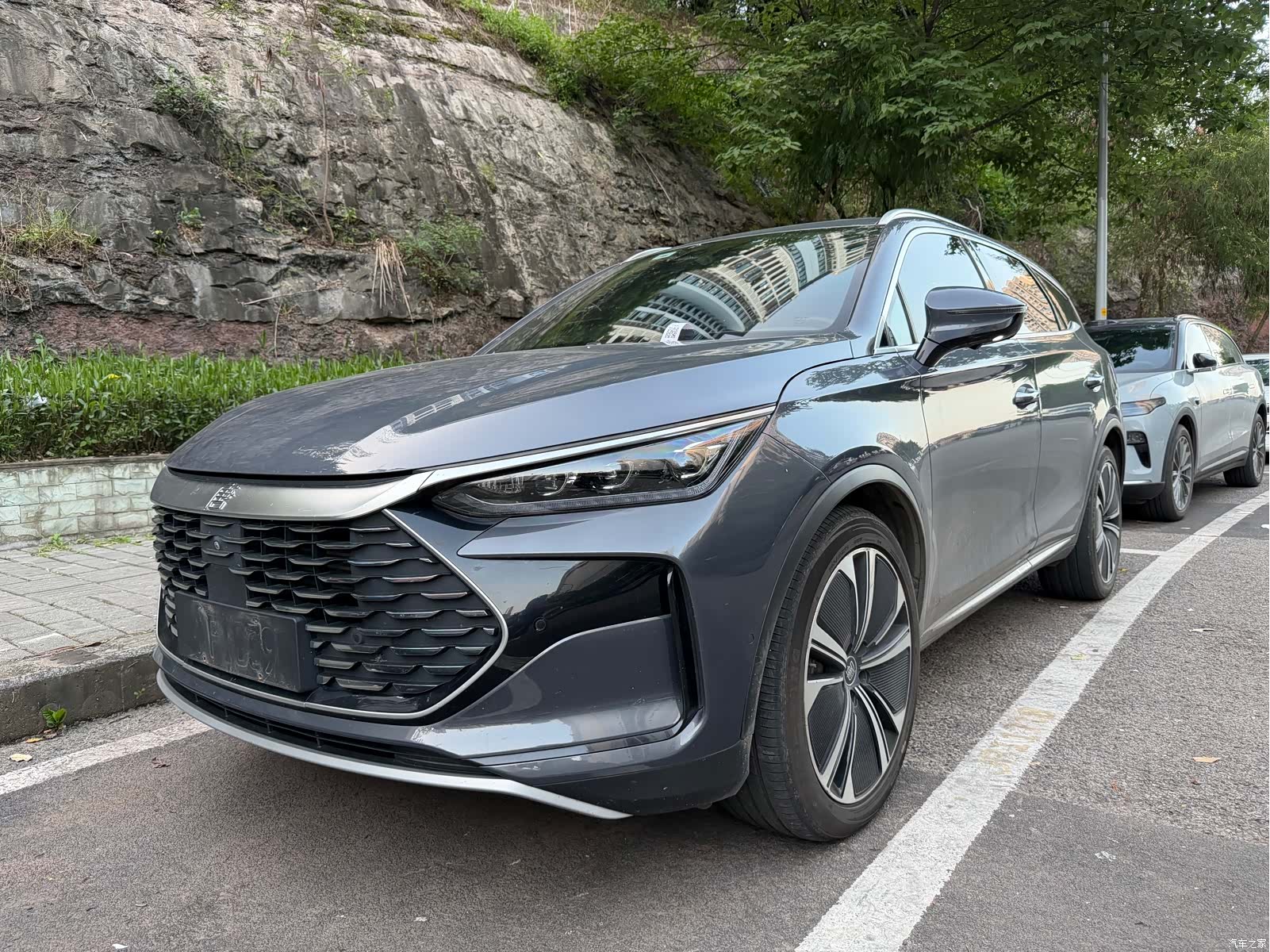 BYD Tang, 2023 1