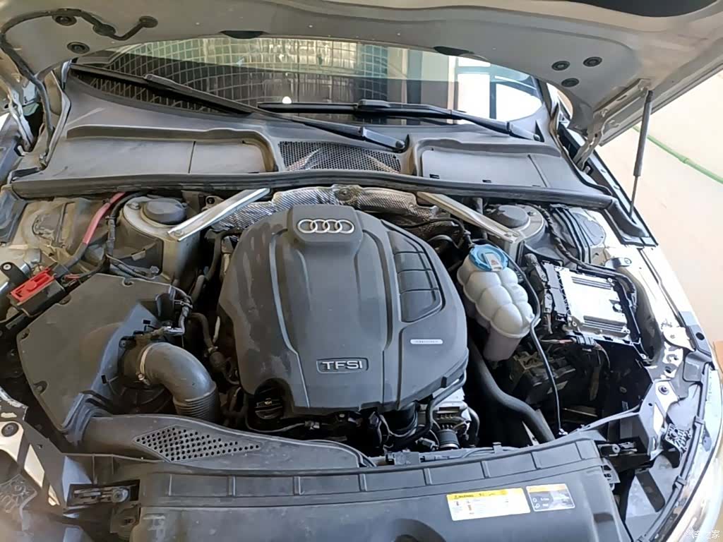 Audi A4L, 2017 20