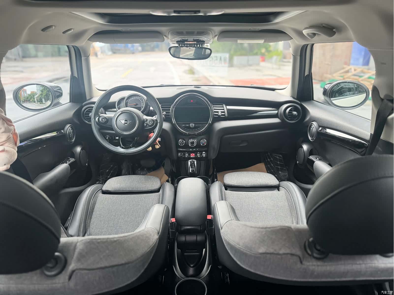 Mini Cooper, 2019 6