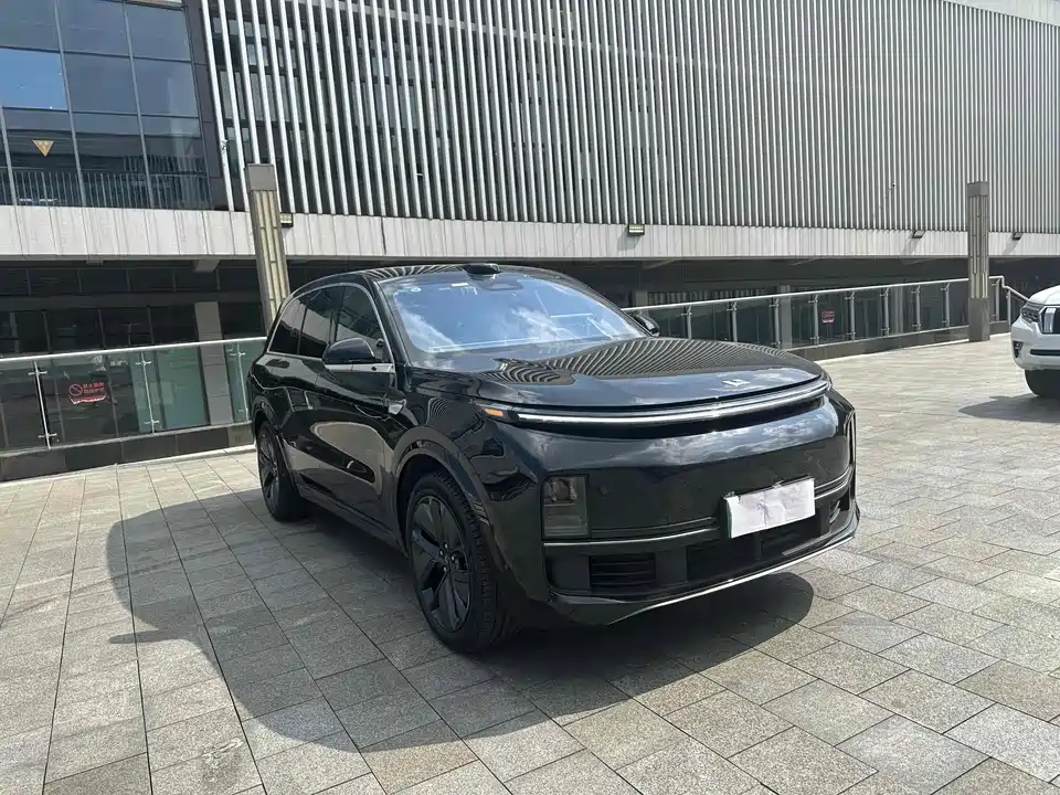 Li Auto Ideal L8