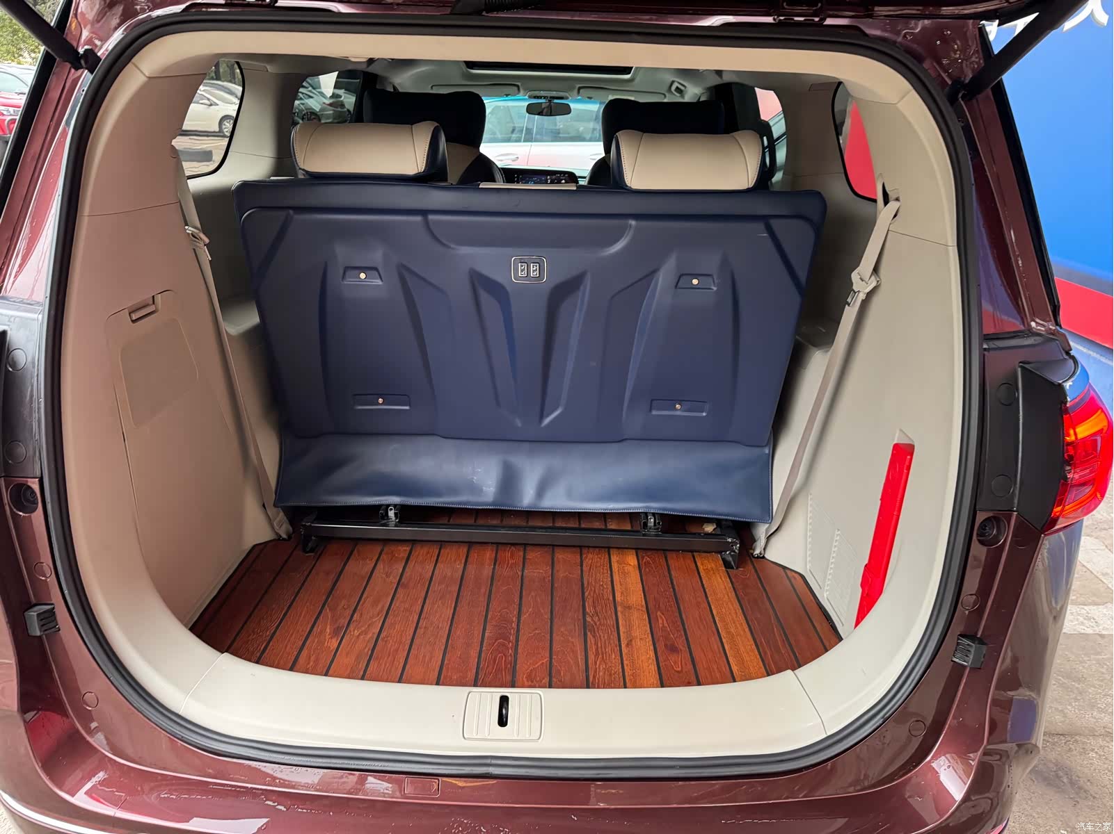 Buick GL8, 2022 38