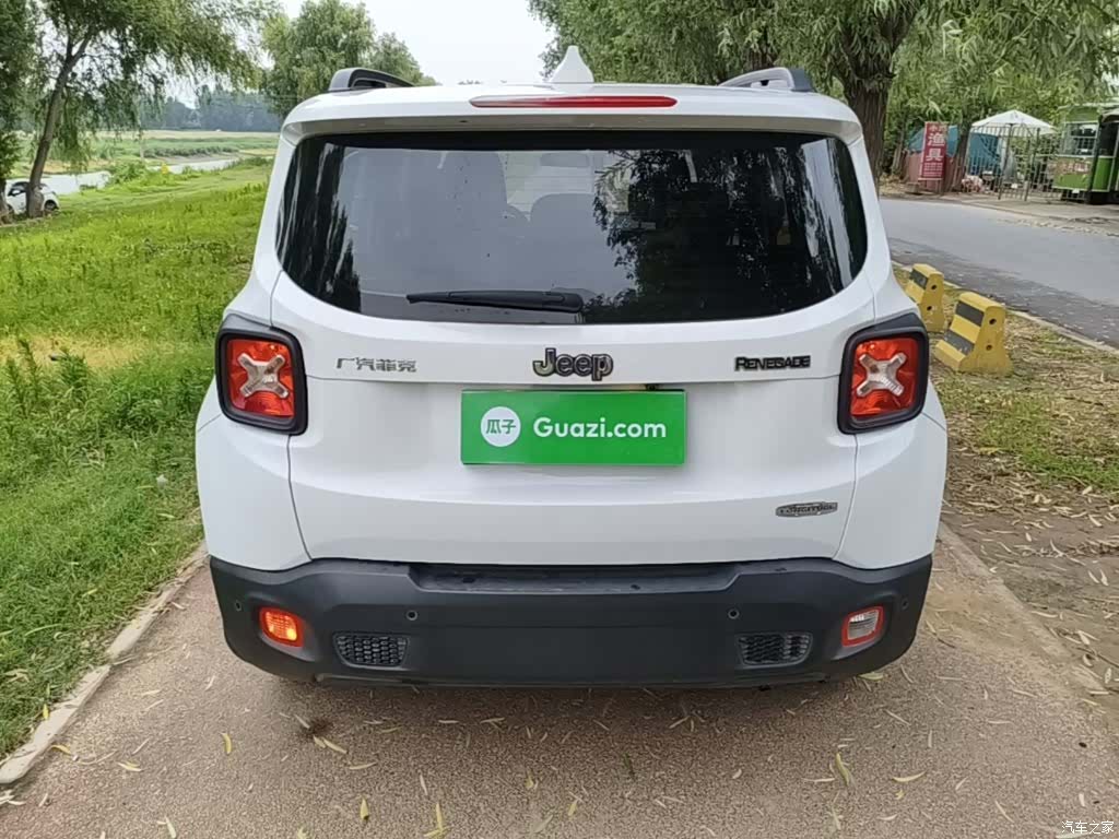 Jeep Renegade, 2016 6