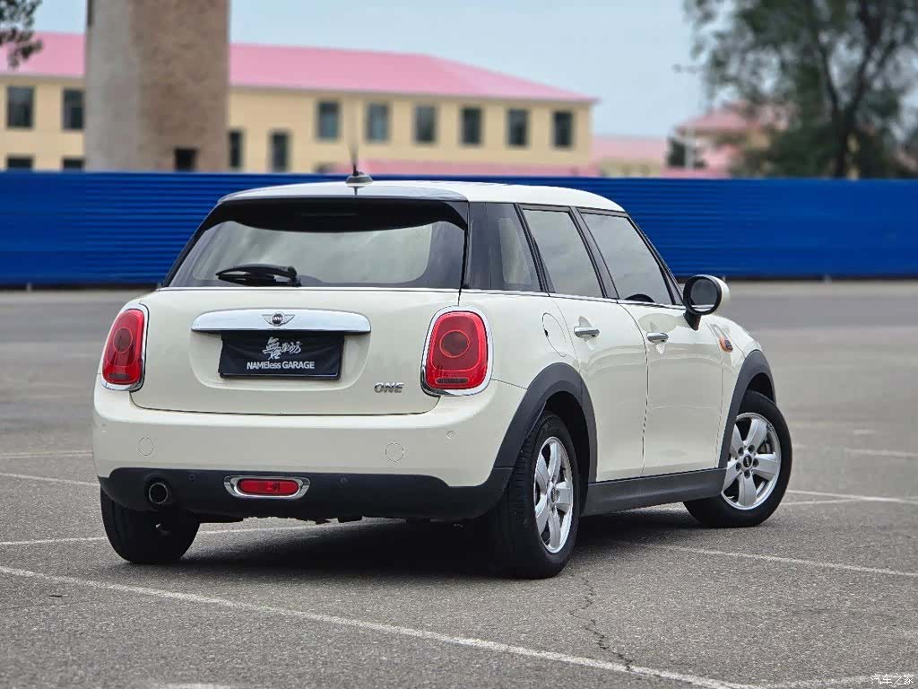 Mini ONE, 2016 6