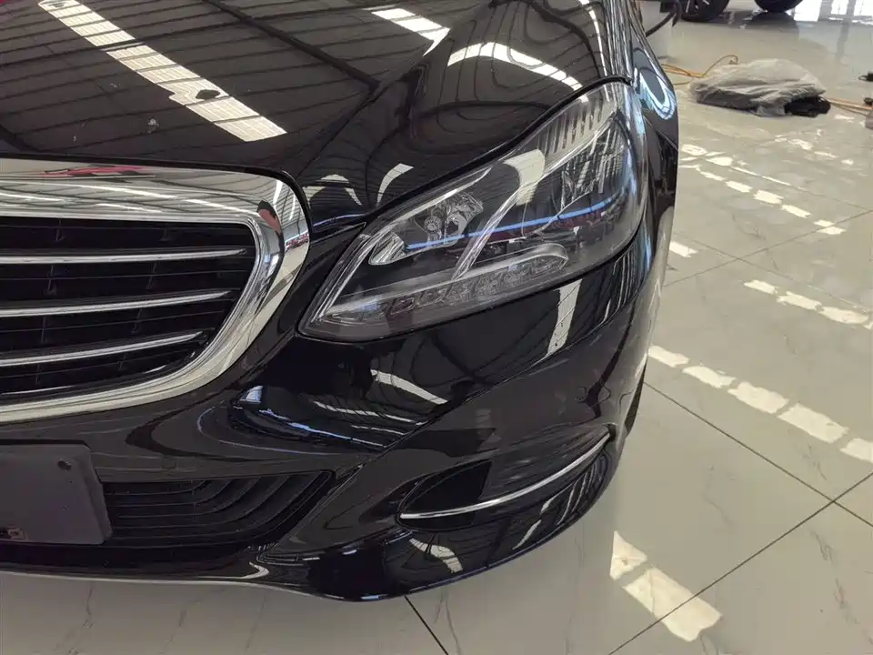 Mercedes-Benz E-class Mercedes-Benz E-class