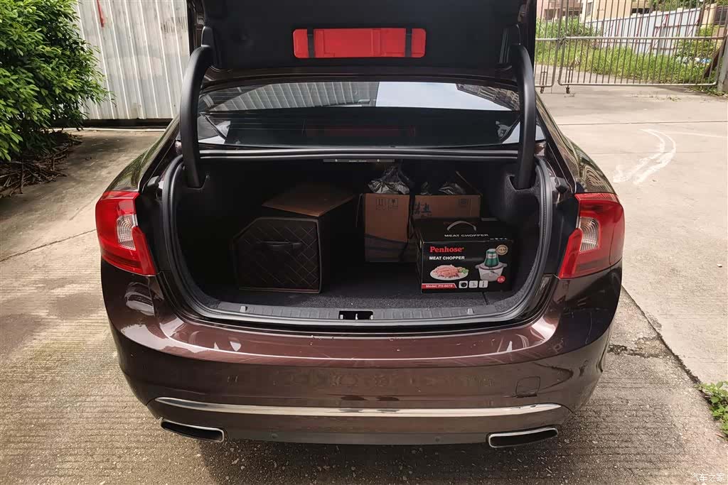 Volvo S60, 2017 4