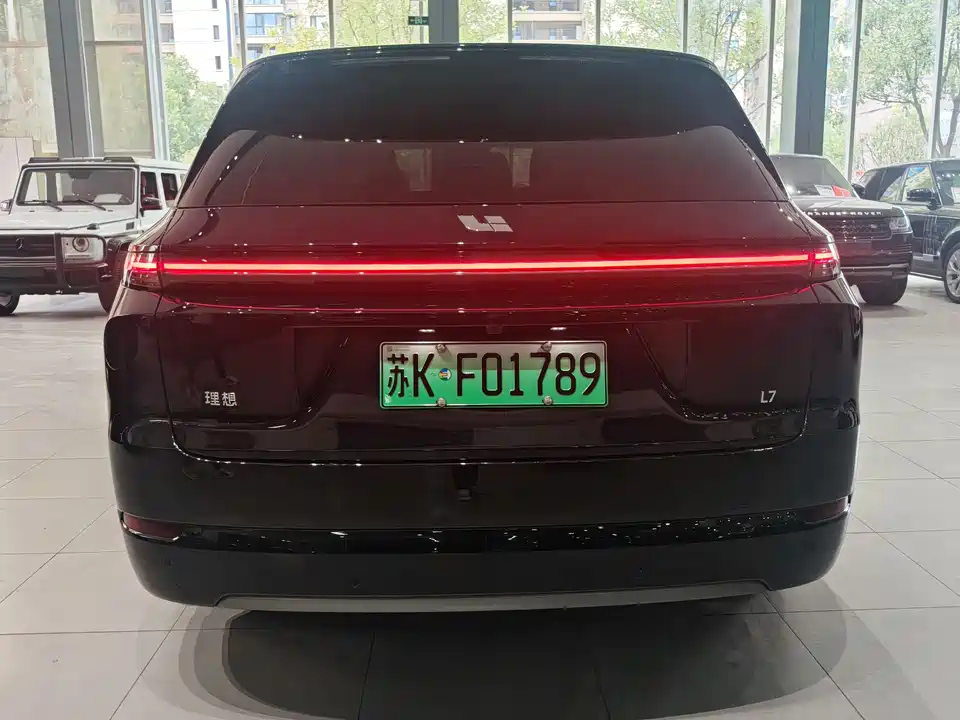 Li Auto Ideal L7