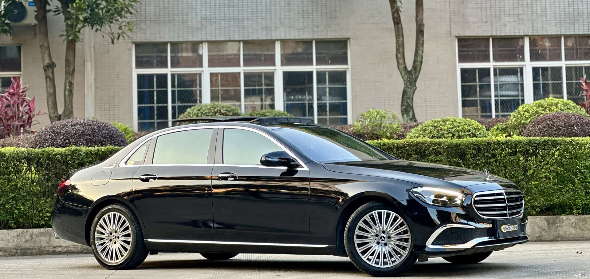 Mercedes-Benz E-Class, 2020 4