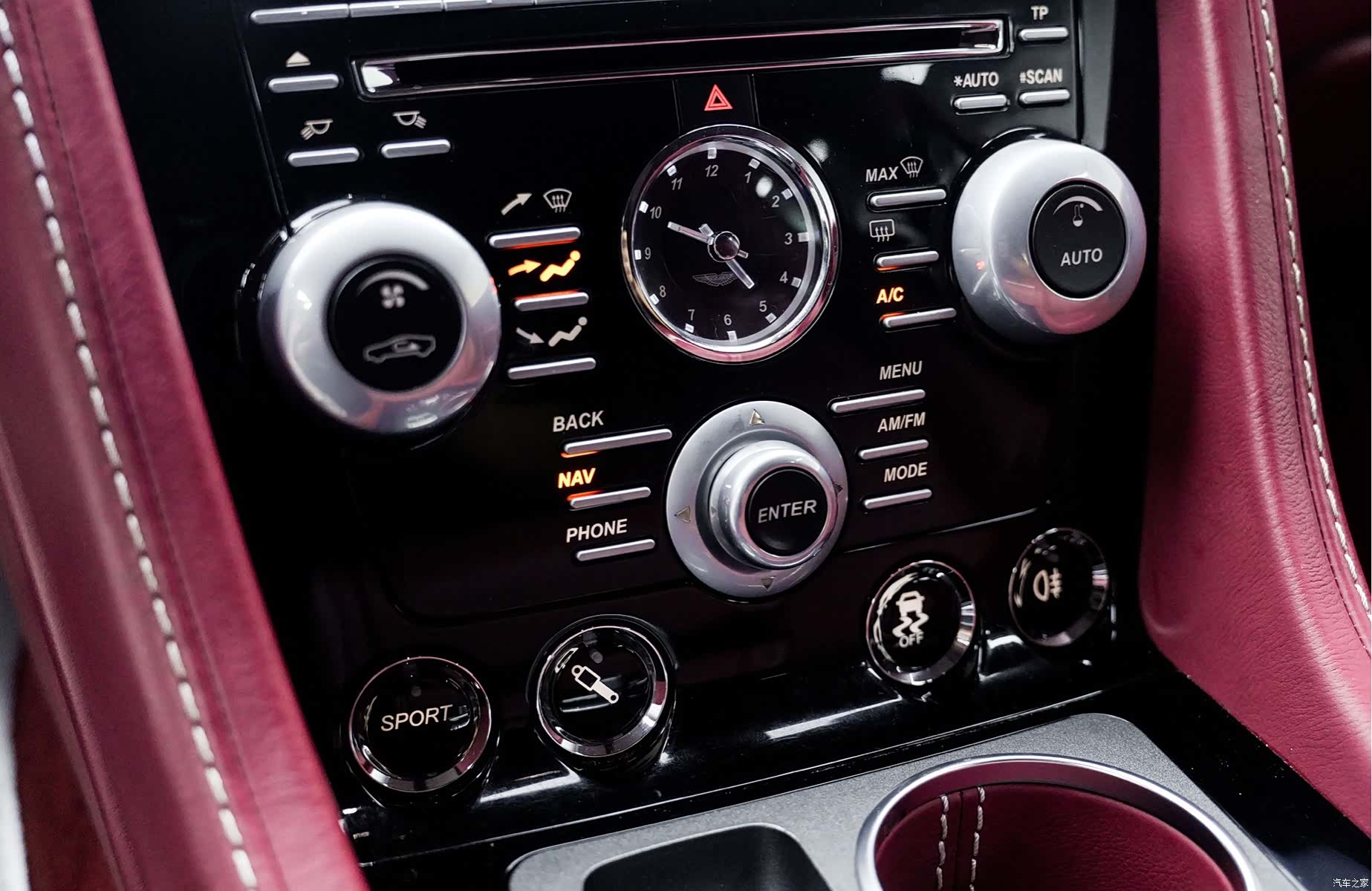 Aston Martin Rapide, 2016 19