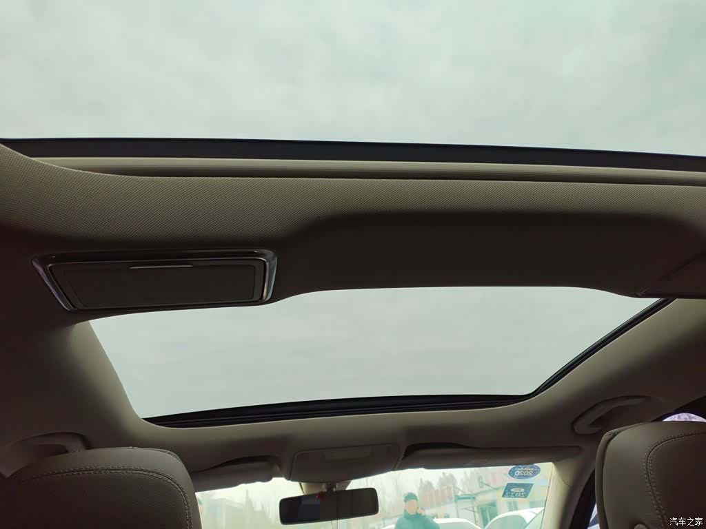 Mercedes-Benz E-Class, 2020 17