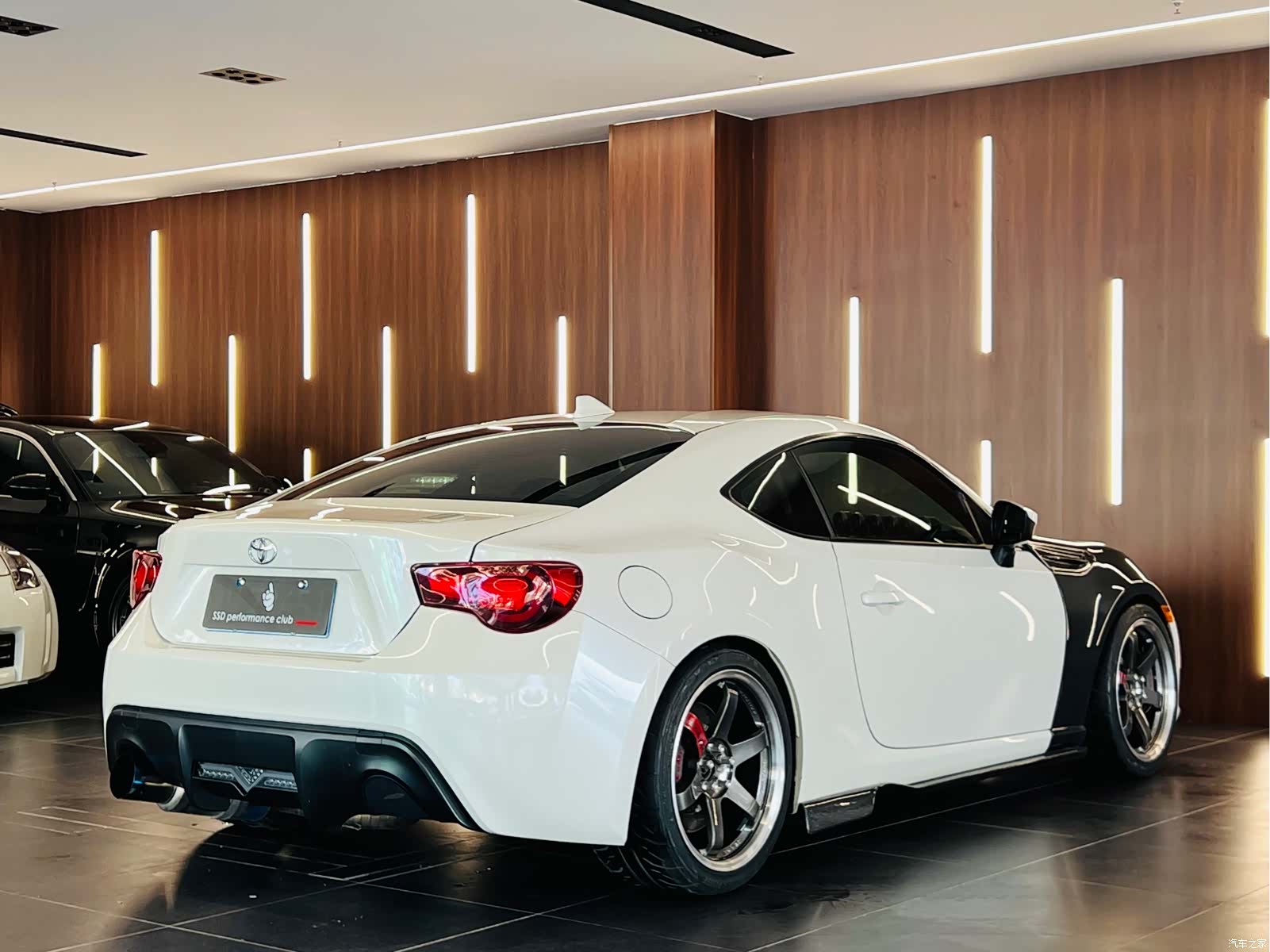 Toyota 86, 2015 9