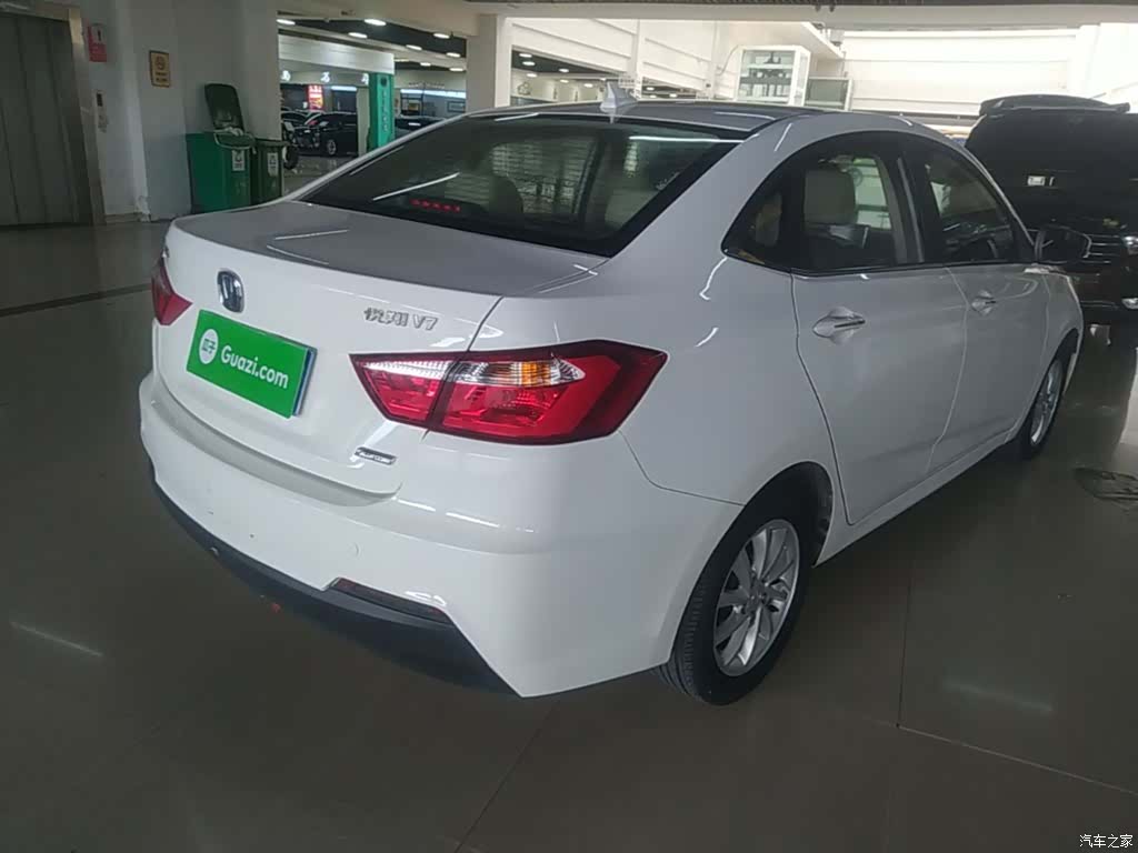 Changan V7, 2016 7