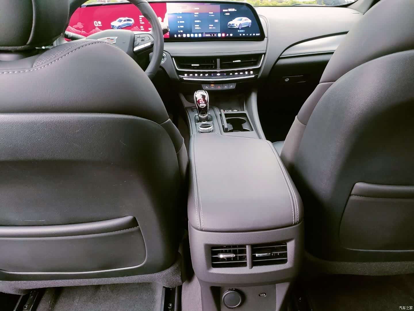 Cadillac CT5, 2024 20