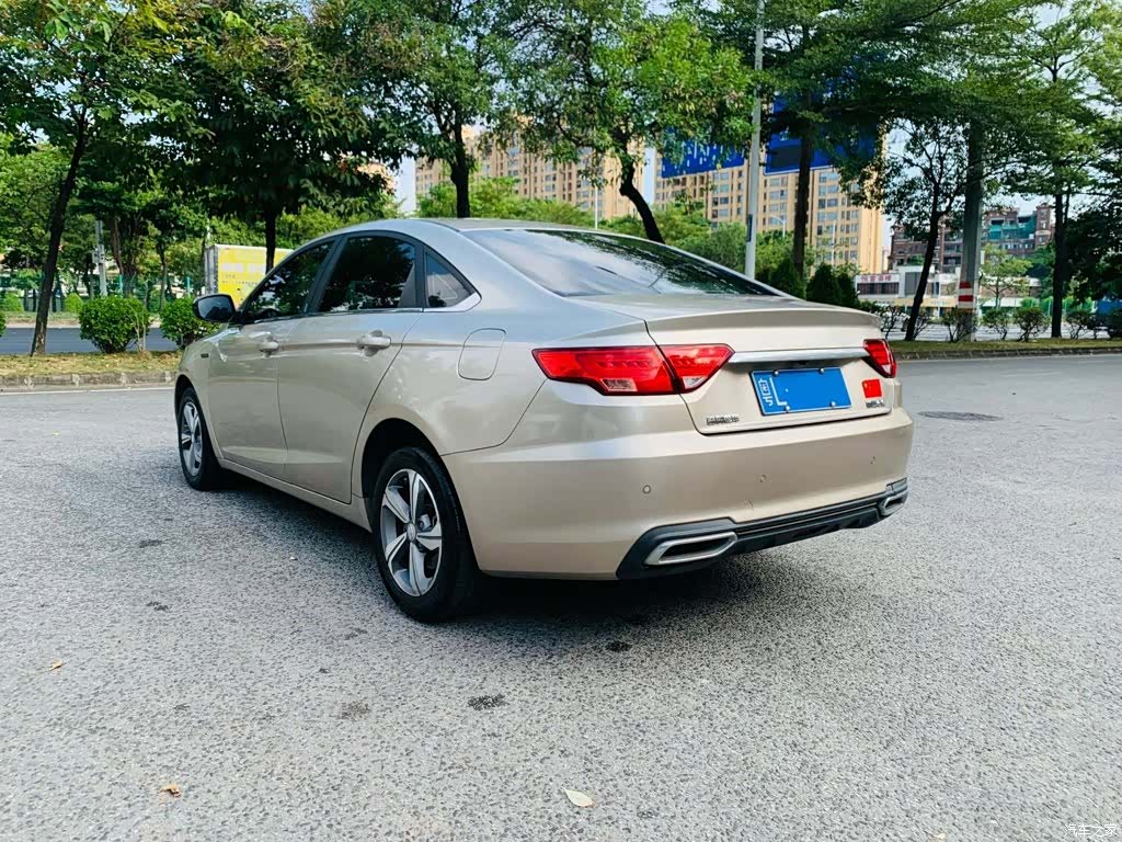 Geely Emgrand, 2019 10