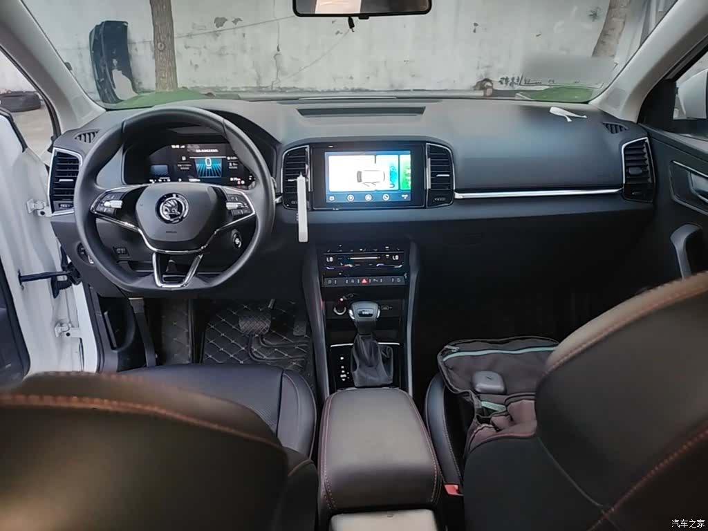 Skoda Karoq, 2024 10