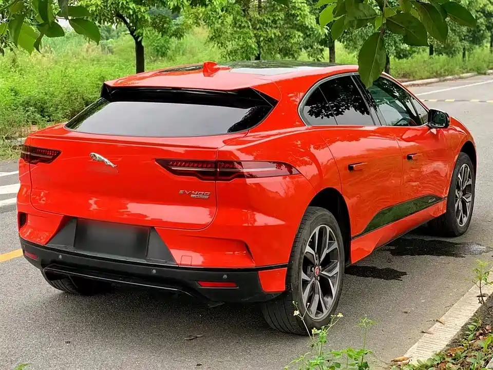 Jaguar I-PACE
