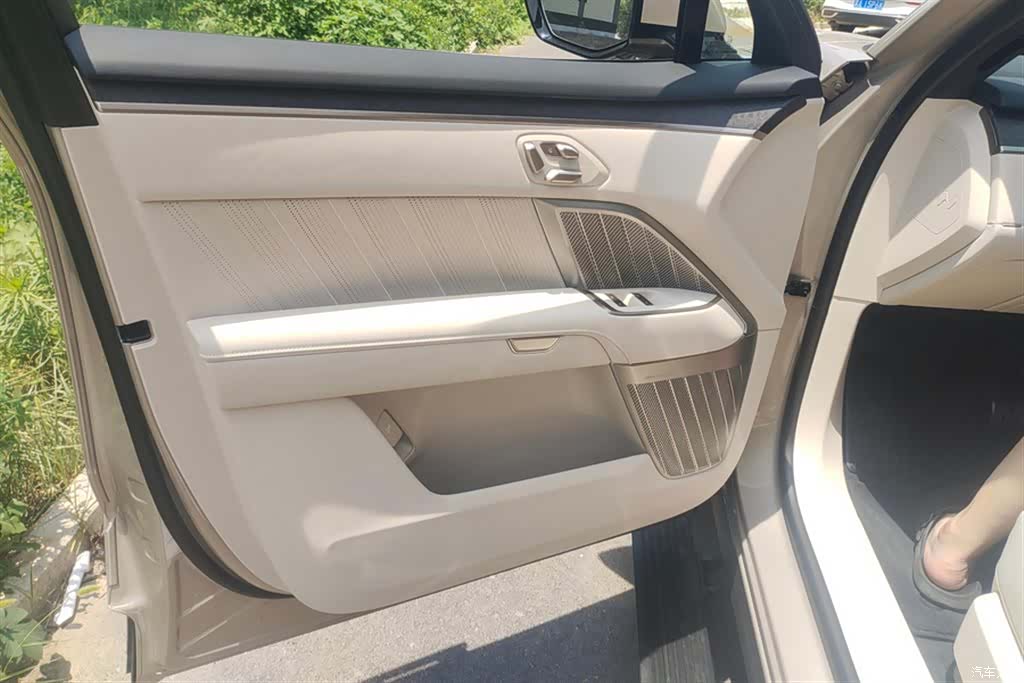 NIO L90, 2026 7