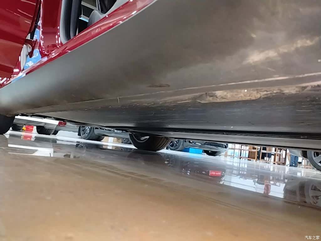 Tesla Model Y, 2021 21