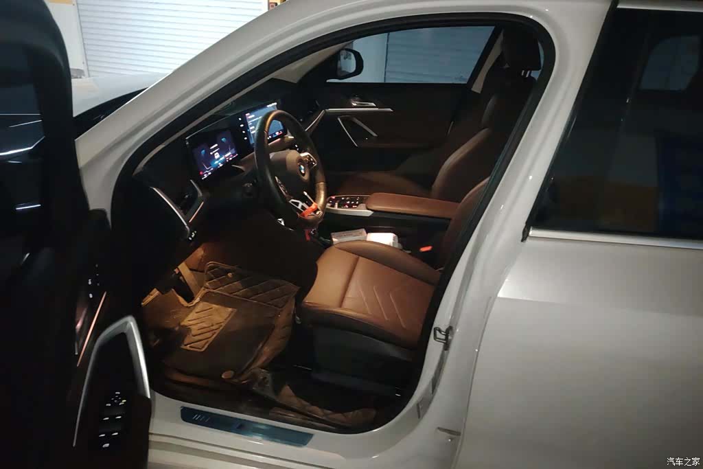 BMW X1, 2023 9